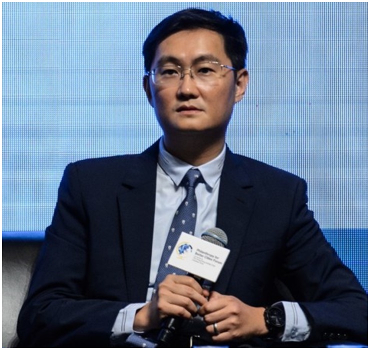 Ma Huateng, Chủ tịch tập đoàn Internet khổng lồ Tencent Holdings, thừa nhận mình là người nhút nhát khi đứng trước công chúng. Do đó, ông hiếm khi lộ diện trên truyền thông.
