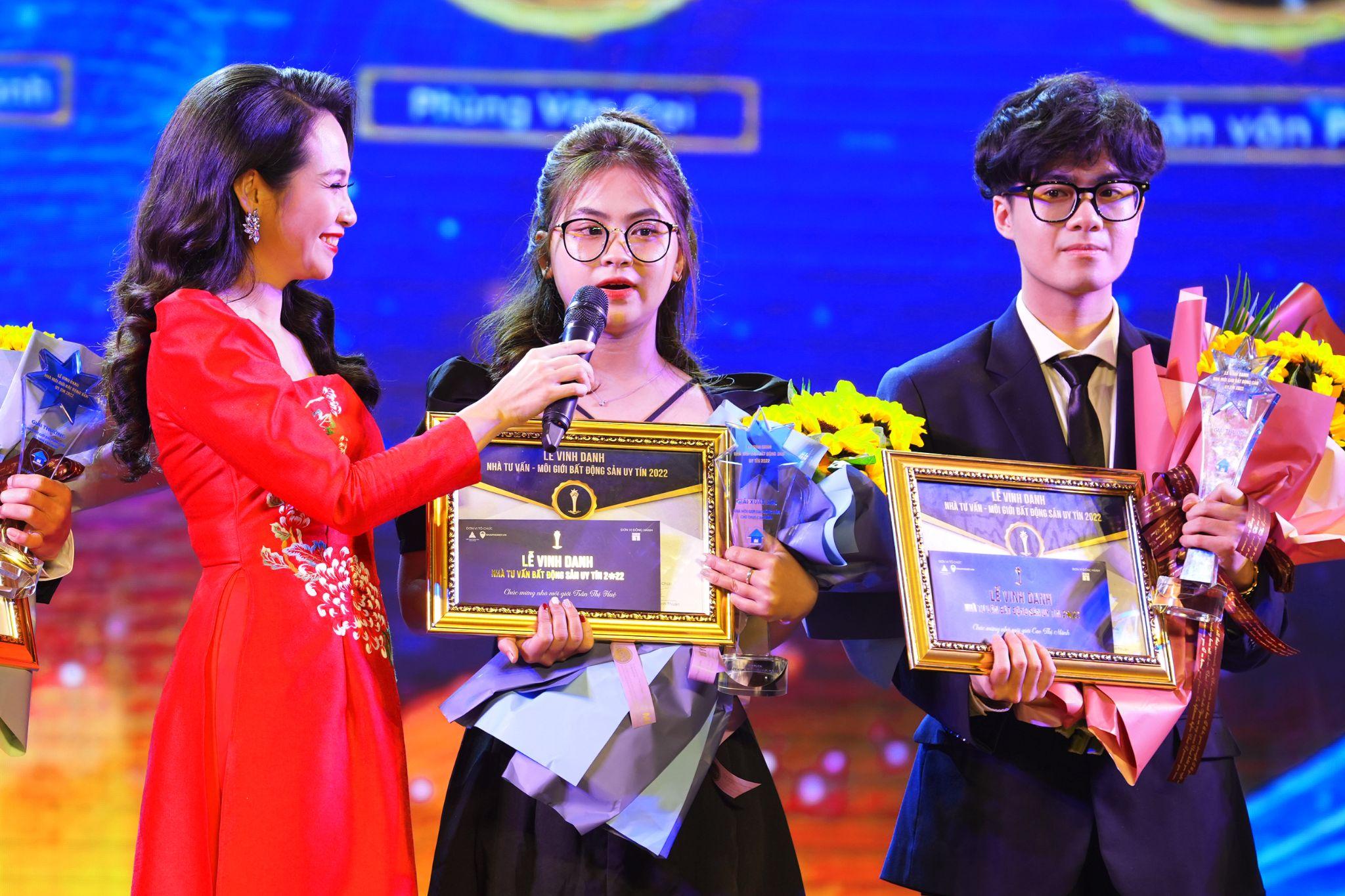 Nhà môi giới bất động sản cho thuê của năm - Chị Trần Thị Huệ