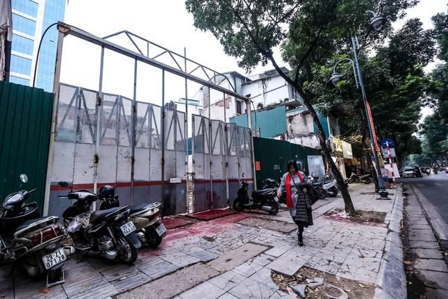 Lô "đất vàng" số 296, 298, 300 phố Bà Triệu.