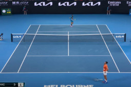 Thể thao - Djokovic thua Kyrgios trước thềm Australian Open, ném vợt vì bất lực