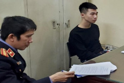 Pháp luật - Vụ 2 người bị bắn tử vong: Nhân viên quán karaoke khai lý do nổ súng sát hại "sếp"