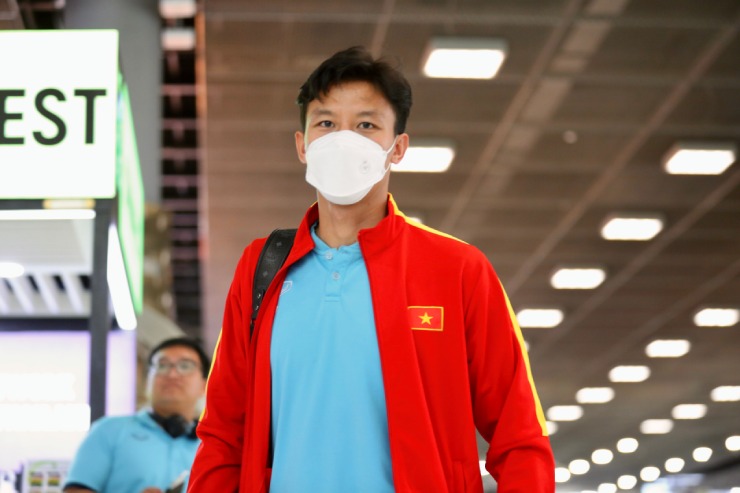 ĐT Việt Nam đã có mặt tại Thái Lan, sẵn sàng đấu chung kết lượt về - 5