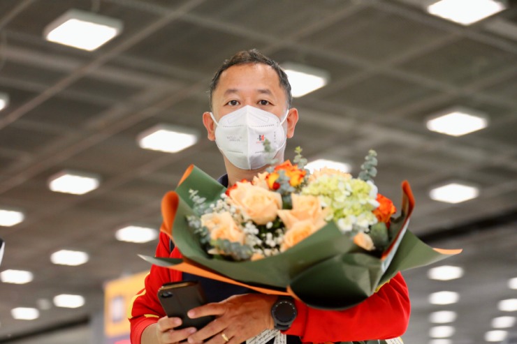 ĐT Việt Nam đã có mặt tại Thái Lan, sẵn sàng đấu chung kết lượt về - 9