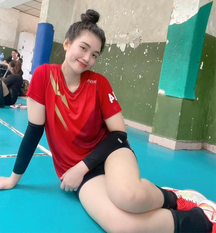 Trương Mộng Kha đang tìm hiểu bạn trai