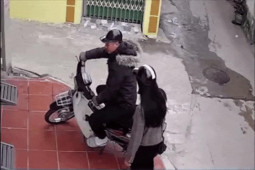 Clip: ”Tổ lái” trổ tài tán gái với màn quay xe cực gắt