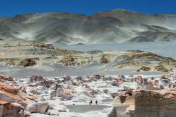 Du lịch - Cảnh quan kỳ lạ được ví như “trên Mặt trăng” ở Argentina
