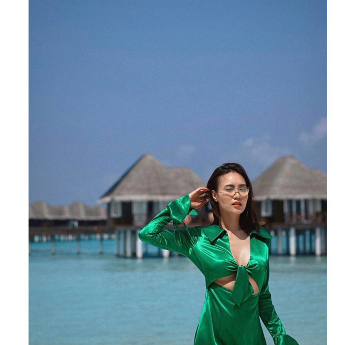 Cô từng là nữ chính trong phim "Cua lại vợ bầu" cùng Trấn Thành với doanh thu cán mốc trăm tỷ.
