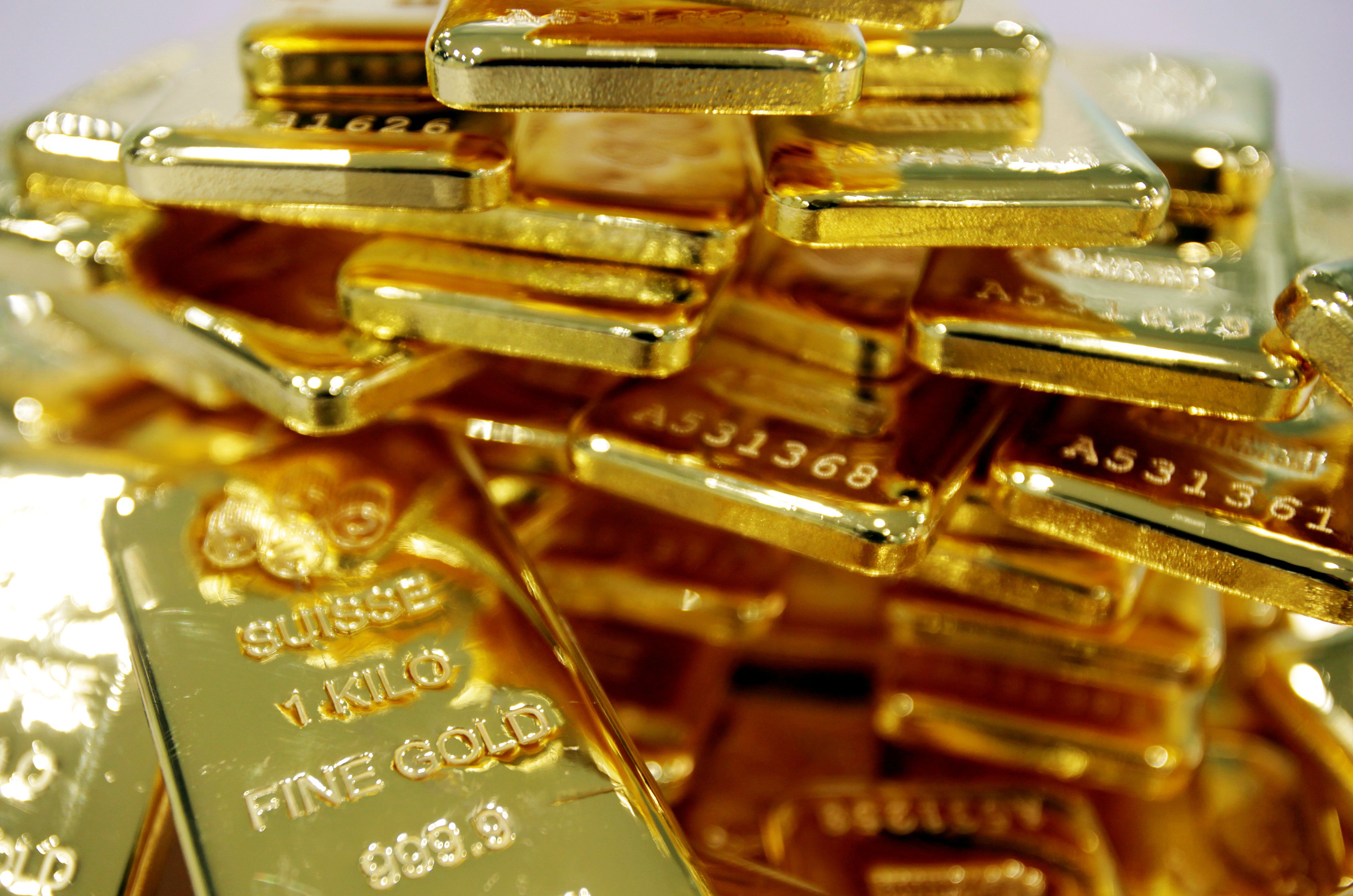 Giá vàng thế giới tăng mạnh phiên giao dịch cuối tuần vừa qua