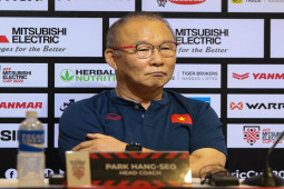 Bóng đá - Họp báo Việt Nam - Thái Lan: Thầy Park tiếc nuối điều gì nhất?