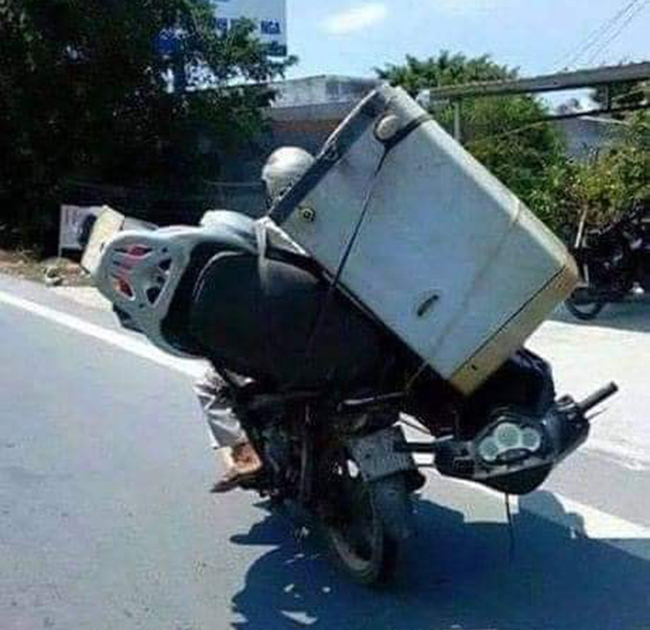 Dọn đồ về quê thôi nào.

