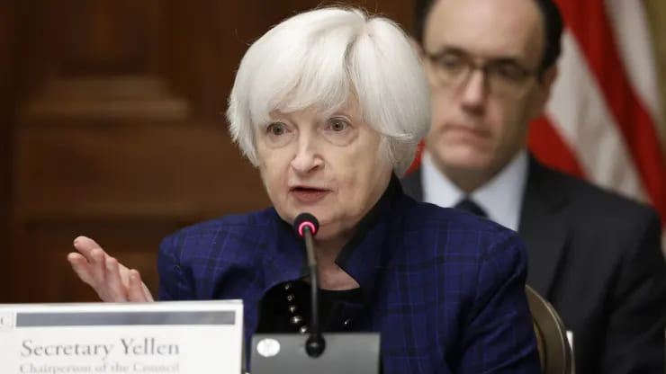 Janet Yellen, Bộ trưởng Tài chính Hoa Kỳ, phát biểu trong cuộc họp của Hội đồng Giám sát Ổn định Tài chính (FSOC) (Nguồn: CNBC)