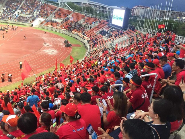 Người Việt ở xứ chùa vàng và mong muốn ĐT Việt Nam đăng quang để ‘trêu’ CĐV Thái - 3