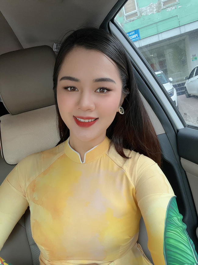 Cô nàng tự kinh doanh riêng và gặt hái được nhiều thành tựu.
