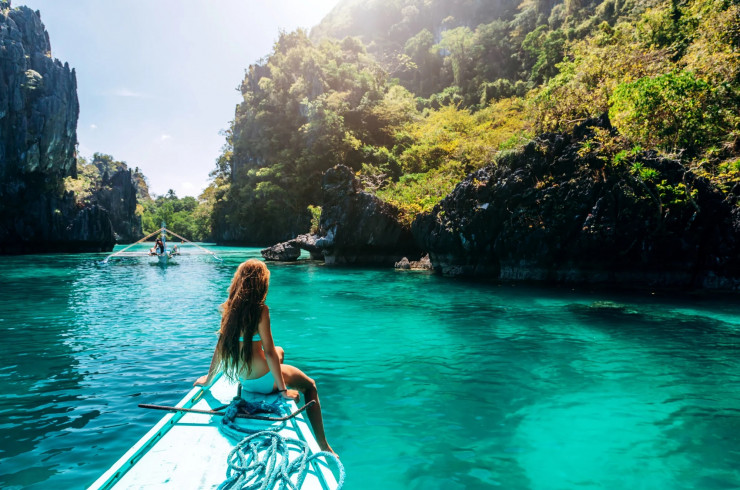 Palawan, Philippines, nơi sở hữu dòng nước trong xanh và rừng nhiệt đới. Ảnh: AFP/Shutterstock