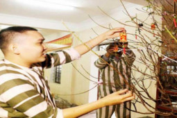 Pháp luật - Ấm lòng bữa cơm tất niên trong trại giam