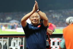 Bóng đá - Thầy Park nghẹn ngào chia tay dàn sao ĐT Việt nam: "Tôi sẽ nhớ các bạn rất nhiều"