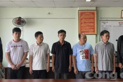 Tin tức trong ngày - Khởi tố Trần Kỳ Hình, nguyên Cục trưởng Cục Đăng kiểm Việt Nam và 4 đối tượng