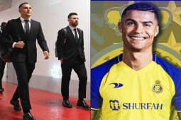 Bóng đá - Al Nassr vung tiền chiêu mộ đồng đội Messi, Ronaldo sắp tái hợp "chiến hữu" cũ
