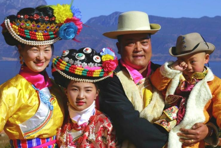 Phận đàn ông ở "vương quốc nữ nhi", khác biệt hoàn toàn với thế giới ngoài kia