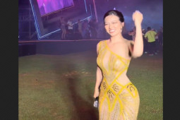 Làm đẹp - Nữ MC truyền hình TP Hồ Chí Minh gây chú ý khi dẫn đại nhạc hội