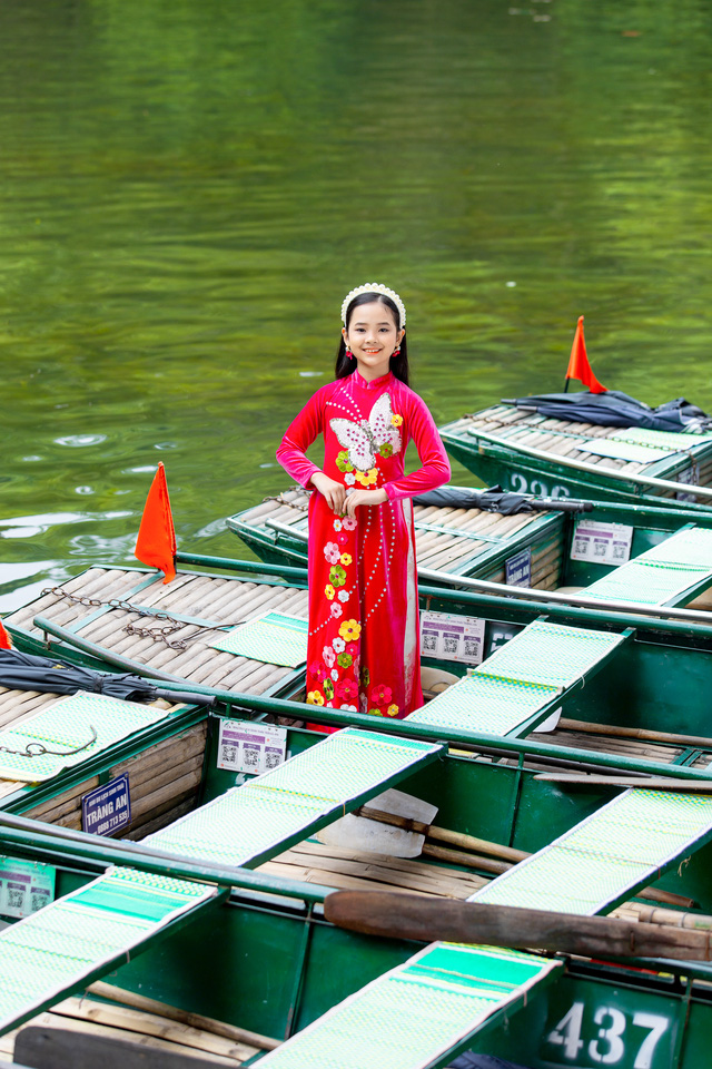 Cô bé sinh năm 2013 được ví như "hoa hậu nhí" - 3