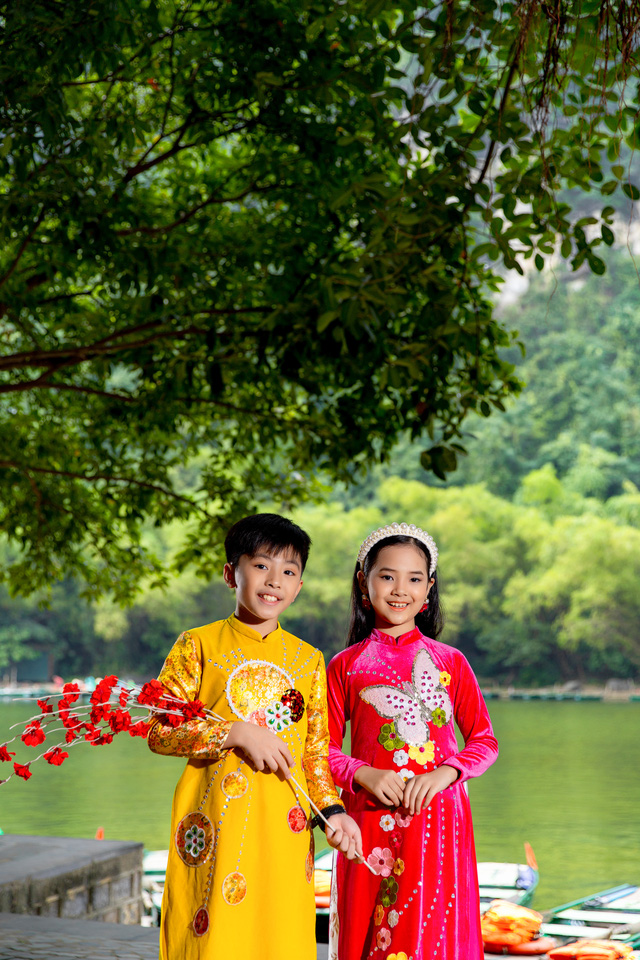 Cô bé sinh năm 2013 được ví như "hoa hậu nhí" - 4