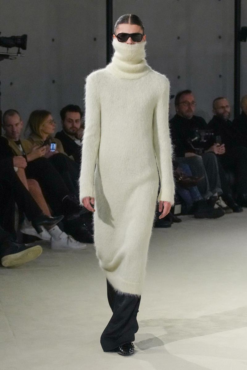 Sự sang trọng vượt thời gian tỏa sáng trong bộ sưu tập Thu/Đông 2023 của Anthony Vaccarello - 17