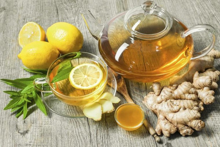 Không sử dụng trà và cà phê sau khi say vì caffeine trong hai loại đồ uống này gây ức chế thần kinh.