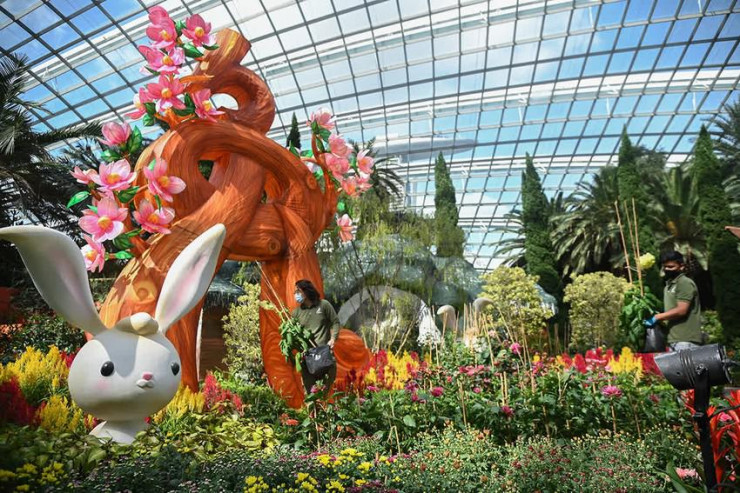 Hình ảnh thỏ được trang trí tại nhiều địa điểm tại Singapore. Ảnh: STRAITS TIMES