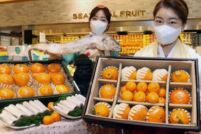 Nhu cầu mua các mặt hàng đắt tiền nhân dịp Tết Nguyên Đán ngày càng tăng cao tại Hàn Quốc.