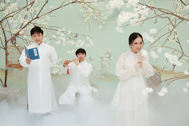 "Ca sĩ tỷ phú" Hà Phương khoe sắc rạng rỡ khi về quê đón Tết - 2