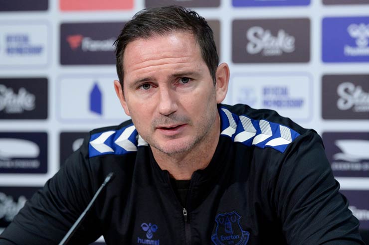 Frank Lampard rời Everton khi CLB đang đứng thứ 19 tại Premier League