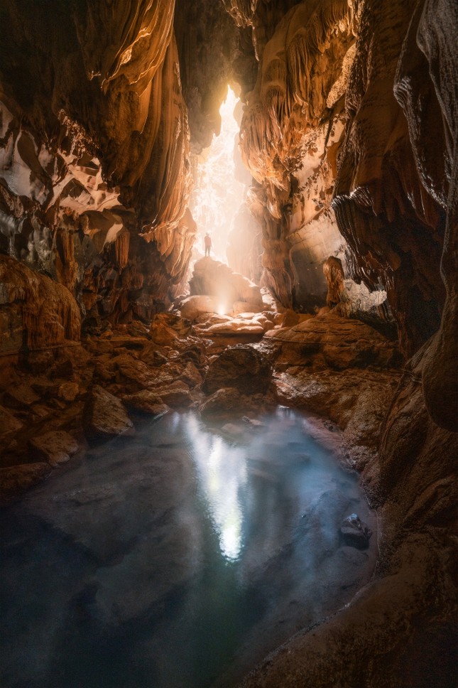 Hung Thoòng (Quảng Bình): Hệ thống hang động mới đẹp siêu thực, không kém hang Sơn Đoòng - 6