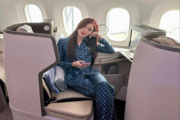 Thời trang - "Quốc bảo nhan sắc Việt" dát kín người hàng hiệu hơn 1 tỷ đồng, du xuân trời Tây