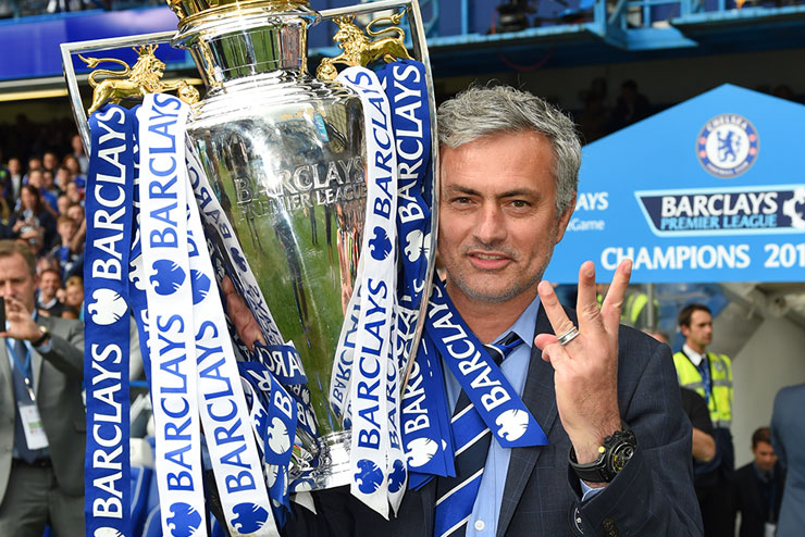Mourinho muốn trở lại Ngoại hạng Anh: Lần thứ 3 làm HLV Chelsea, tái đấu MU? - 2