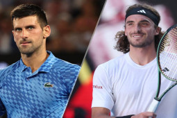 Djokovic chờ mưa kỷ lục chung kết Australian Open, xát muối nỗi đau Tsitsipas