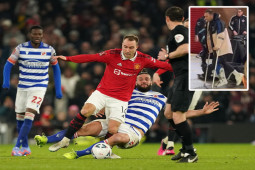 Bóng đá - MU đại thắng FA Cup vẫn lo: Eriksen chống nạng rời sân, Ten Hag đau đầu