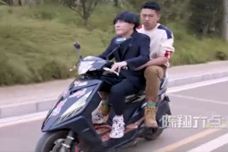 Clip hài hước - Chàng trai được sếp đích thân chở đi dự đám cưới người yêu cũ