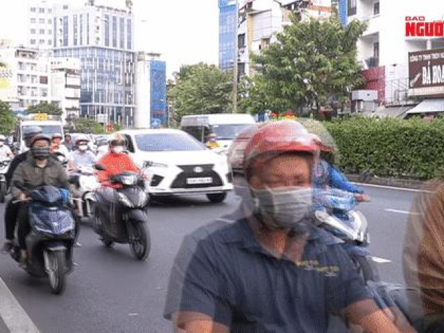 Tin tức trong ngày - VIDEO: Bất ngờ với giao thông ở TP HCM