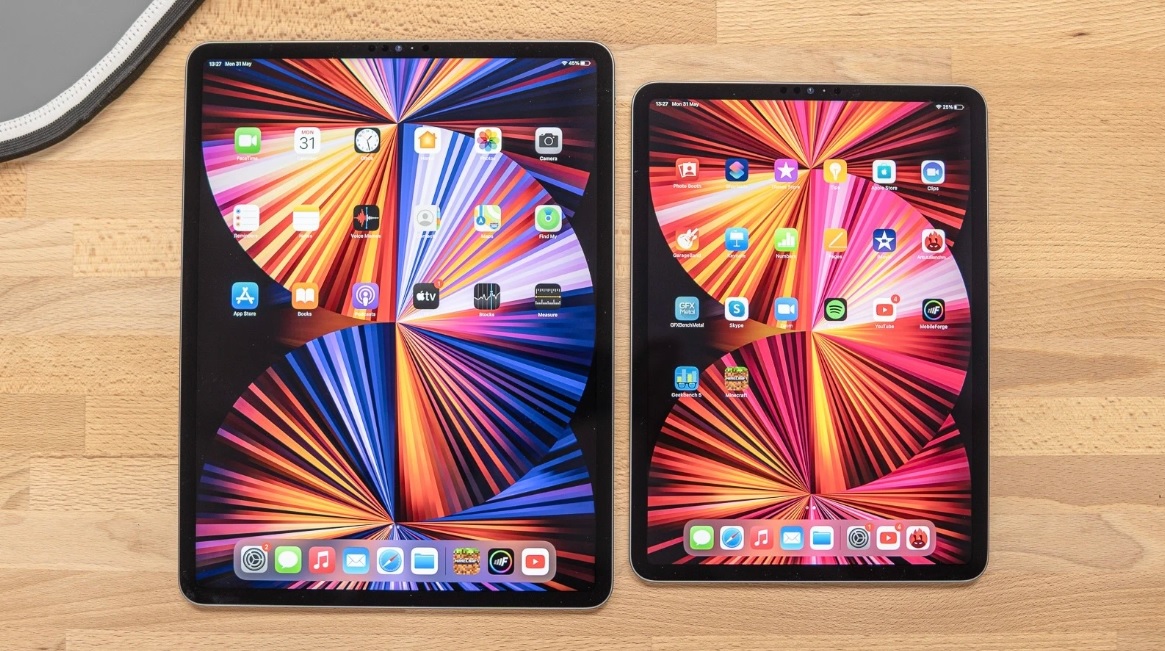 iPad sẽ ngày càng "siêu to khổng lồ" - 2
