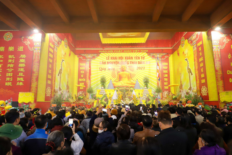 Hội Xuân Yên Tử 2023 do Ban Trị sự Giáo hội Phật giáo Việt Nam tỉnh Quảng Ninh và UBND TP Uông Bí (tỉnh Quảng Ninh) phối hợp tổ chức. Đây là lễ hội lớn nhất dịp đầu xuân trong cả nước, trở thành điểm hẹn của đông đảo phật tử, du khách trong và ngoài nước đến lễ Phật, tham quan mỗi dịp tết đến xuân về; góp phần tôn vinh, phát huy giá trị và quảng bá hình ảnh của Khu di tích và danh thắng Yên Tử.