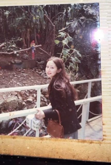 Nhan sắc bà nội 50 năm về trước: Ngỡ ảnh chụp idol, netizen trầm trồ vì gien quá đỉnh - 1