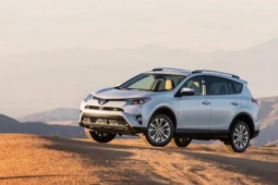 Tin tức ô tô - Những mẫu xe Toyota RAV4 cũ tốt nhất năm 2023 dưới 360 triệu đồng