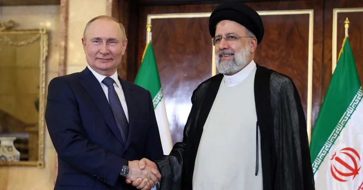 Nga và Iran được cho là đang "bắt tay" đối phó với việc bị Mỹ, phương Tây loại khỏi hệ thống SWIFT. Ảnh minh họa: Detail Zero