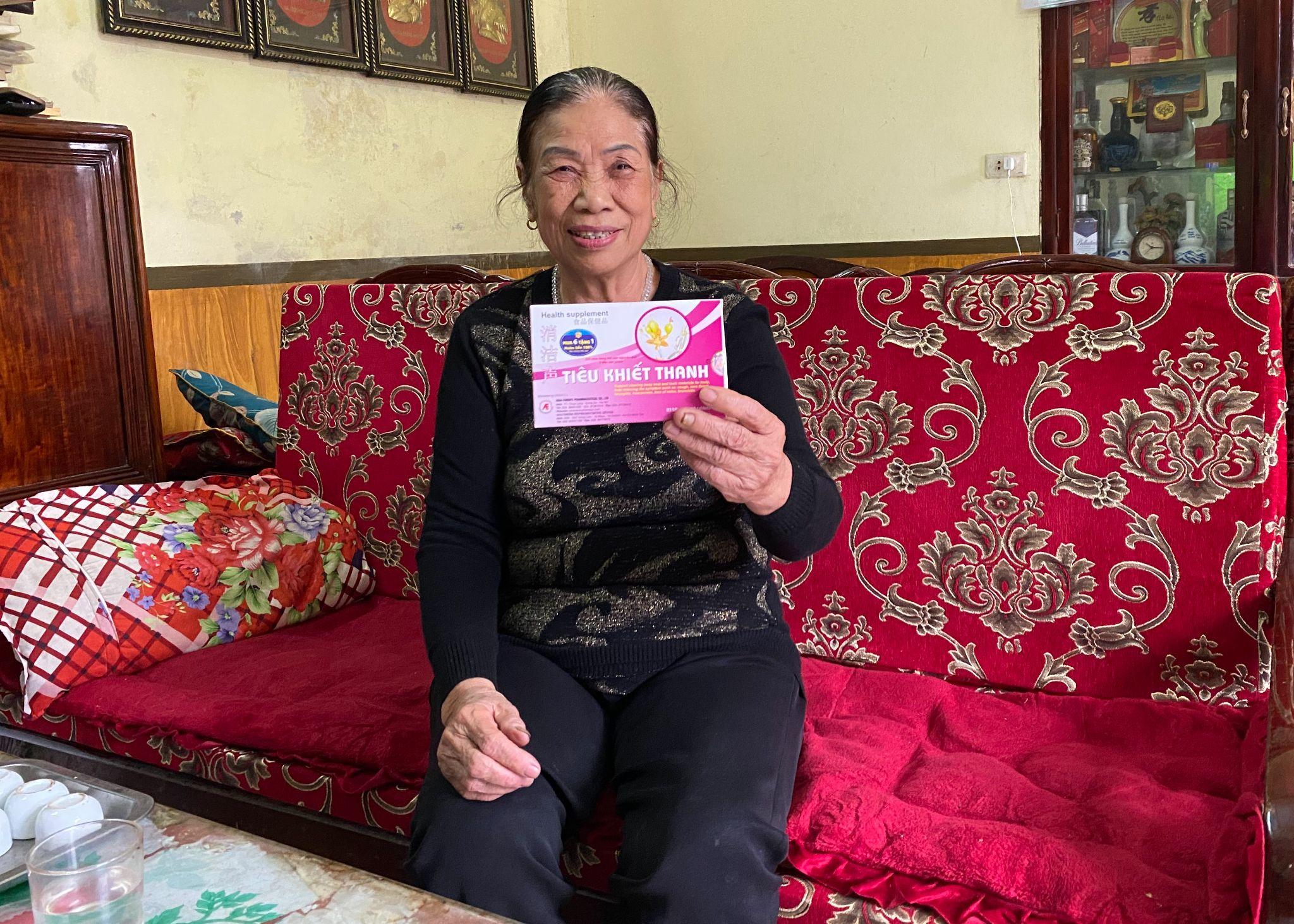 Bà Các vui mừng khi cải thiện được chứng khàn tiếng, hụt hơi nhờ Tiêu Khiết Thanh