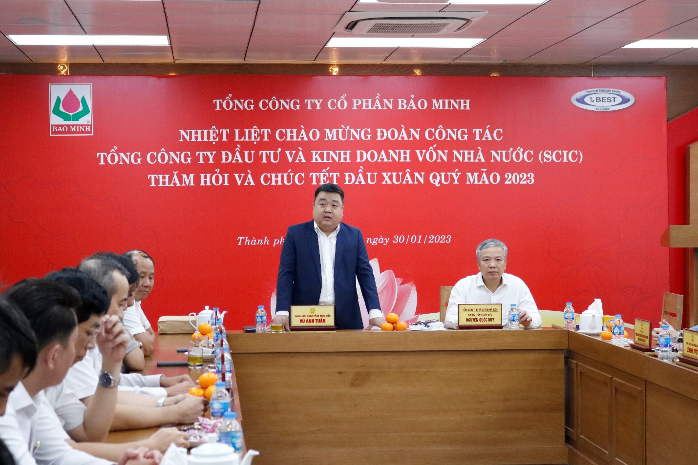 Ông Vũ Anh Tuấn – Bí Thư Đảng ủy, Thành viên HĐQT, Tổng Giám đốc Bảo Minh phát biểu tại buổi làm việc