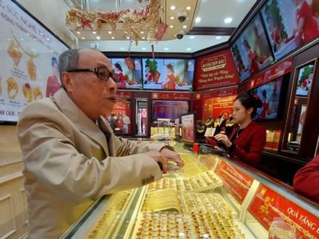 Kinh doanh - Người Việt mua 18 tấn vàng trong 14 năm, nhiều nhất khu vực ASEAN