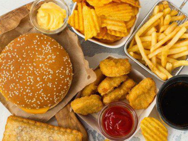 Sức khỏe đời sống - Ghiền ăn những món này, coi chừng 34 loại ung thư