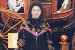 Pháp luật - Tội ác của thiếu niên 17 tuổi phải lòng mẹ đơn thân: Chiếc áo khoác dính máu