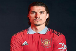 Bóng đá - MU chính thức có tân binh phút cuối: Sao Bayern hóa “Quỷ đỏ”, Ten Hag thở phào